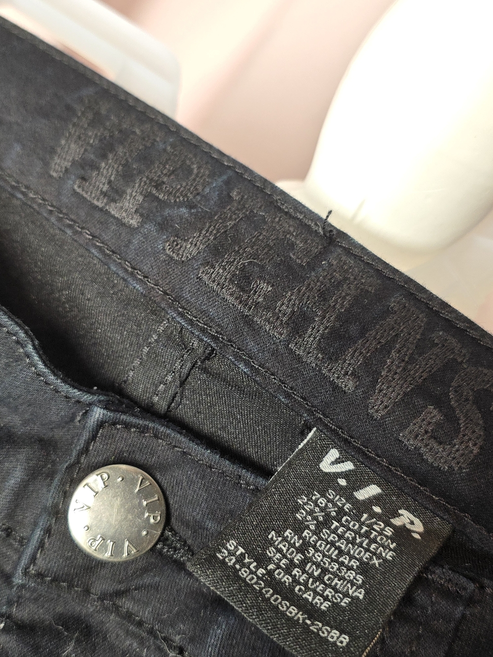 VIP JEANS - Picture 4 of 4